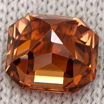 6.50 mm Octagon {2.15ct} Top Fire Natural Unheated Golden Champagne Zircon [Flawless-VVS]