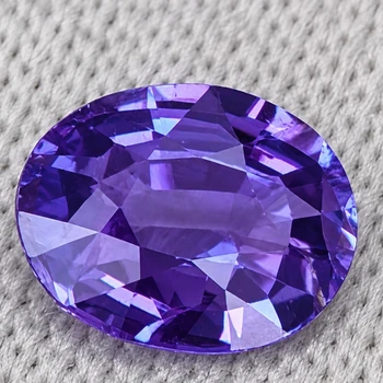 7x6 mm Oval {1.05ct} AAA Luster Natural Intense Purple Sapphire [VVS]