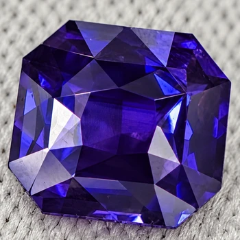 6.00 mm Octagon 1.10ct AAA Luster Natural SriLanka Intense Purple Sapphire [Flawless-VVS]