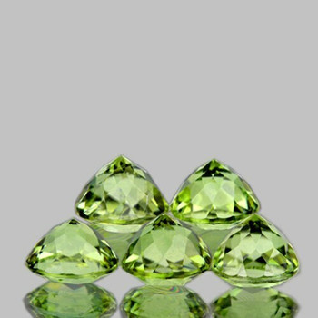 4.00 mm Round 5 Pieces AAA Luster Natural Golden Green Diaspore [Flawless-VVS]