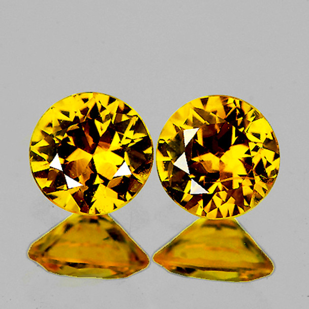4.20 mm Round 2pcs AAA Fire Luster Natural Yellow Sapphire [Flawless-VVS]