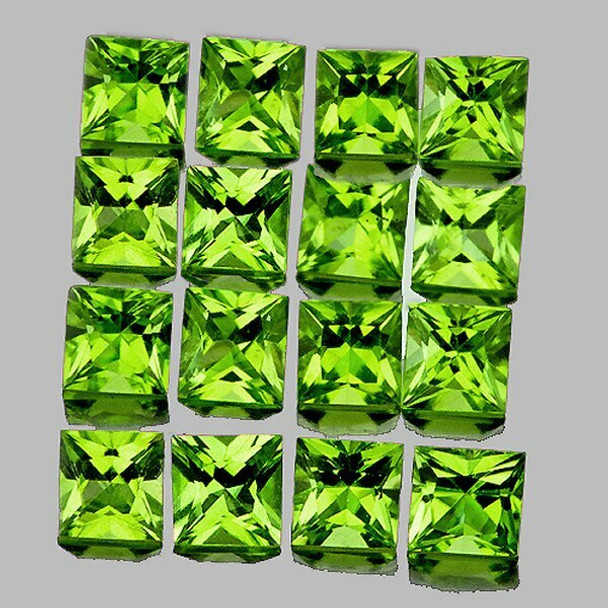 3.00 mm Square Princess 16 pcs AAA Luster Natural Green Peridot [Flawless-VVS]
