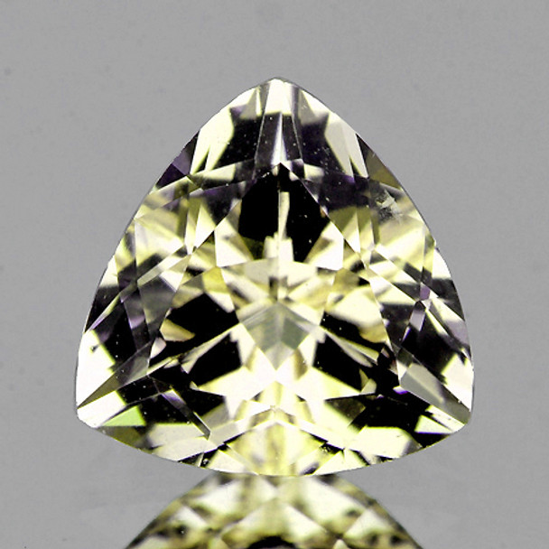 9.00 mm Trillion 1.92ct Brilliant Luster Natural Sweet Yellow Beryl 'Heliodor' [Flawless-VVS]