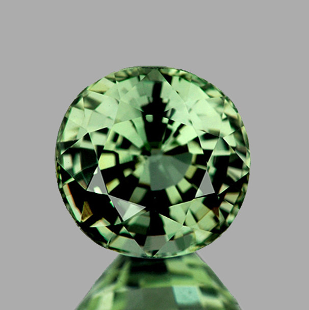 4.80 mm Round 1 piece AAA Luster Natural Ceylon Green Sapphire [Flawless-VVS]