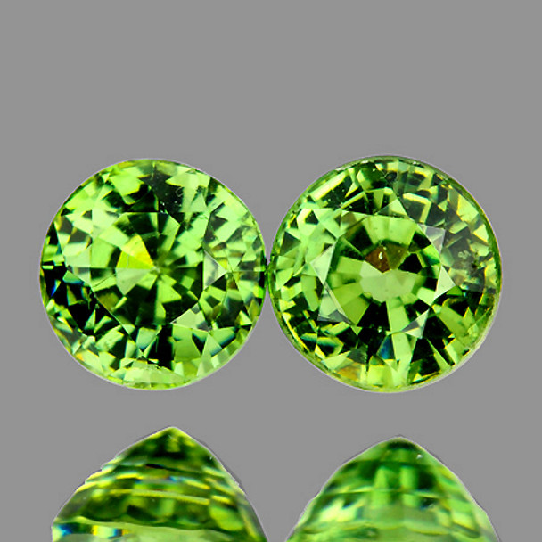 4.00 mm Round 2pcs Top Rainbow Sparkles Natural Apple Green Demantoid Garnet [VVS]