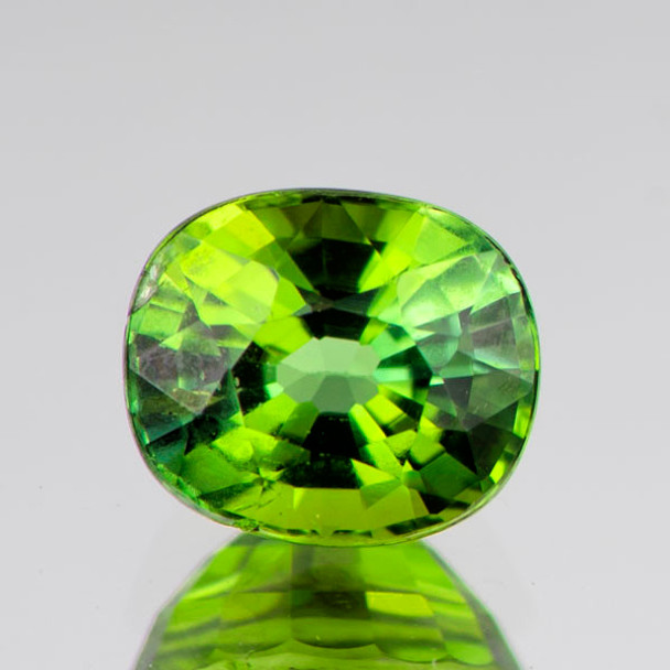 7x6 mm Oval 1.26cts Sparkling Luster Natural Brilliant Apple Green Tourmaline [VVS]