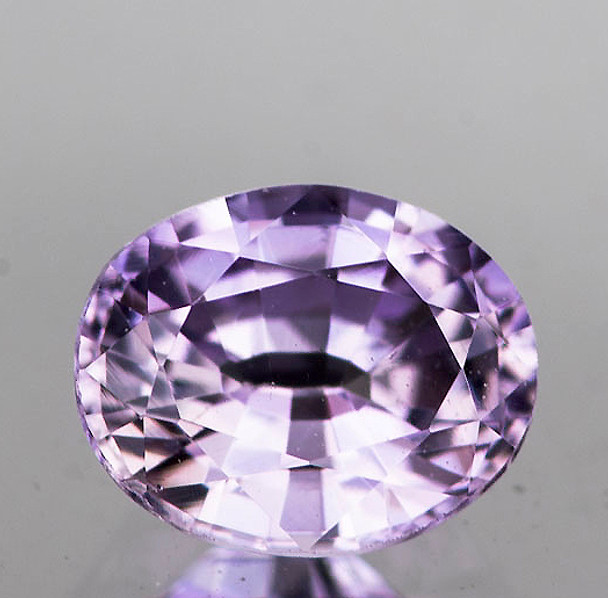 5x4 mm Oval 0.45ct AAA Luster Natural Sweet Purple Sapphire [Flawless-VVS]