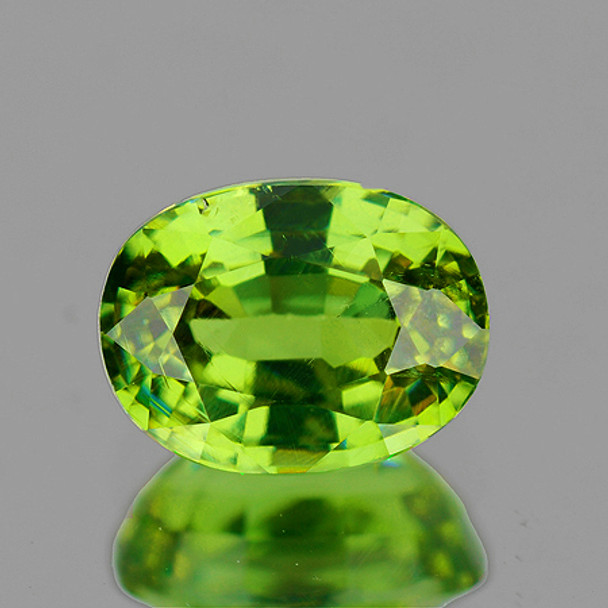 5x4 mm Oval 0.40ct Top Brilliancy Rainbow Sparkles Natural Green Demantoid Garnet [Flawless-VVS]