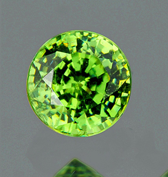 3.60 mm Round Step 1 piece Top Rainbow Sparkles Natural Apple Green Demantoid Garnet [VS]