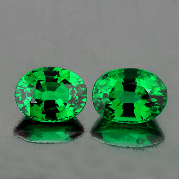 4.5x3.5 mm Oval 2pcs Top Luster Natural Emerald Green Tsavorite Garnet [Flawless-VVS]