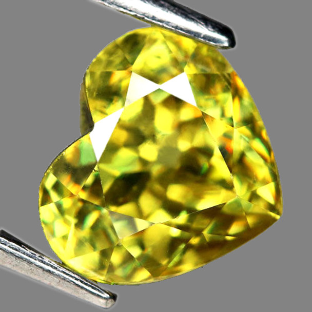 7.50 mm Heart 1.50cts Superb Luster Rainbow Spark Natural Canary Yellow Sphene [Flawless-VVS]