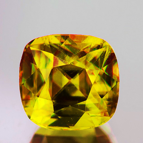 6.00 mm Cushion 1.23cts Superb Luster Rainbow Spark Natural Golden Yellow Sphene [VVS]