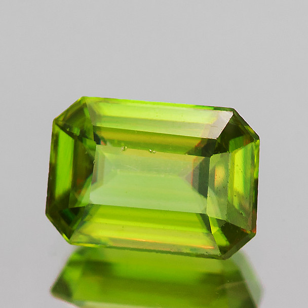 7x5 mm Octagon 1.16cts Superb Luster Rainbow Spark Natural Canary Green Sphene [Flawless-VVS]
