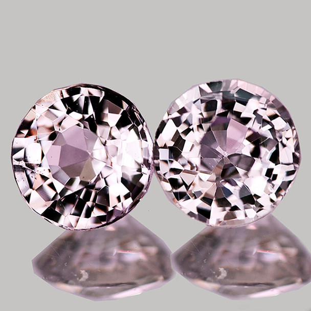 4.00 mm Round 2pcs Top Luster Natural Bright Pink Spinel [Flawless-VVS]