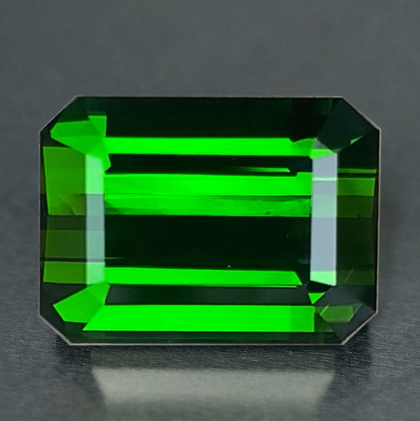 9.5x6 mm Octagon 3.23ct Sparkling Natural Intense Chrome Green Tourmaline [Flawless-VVS]