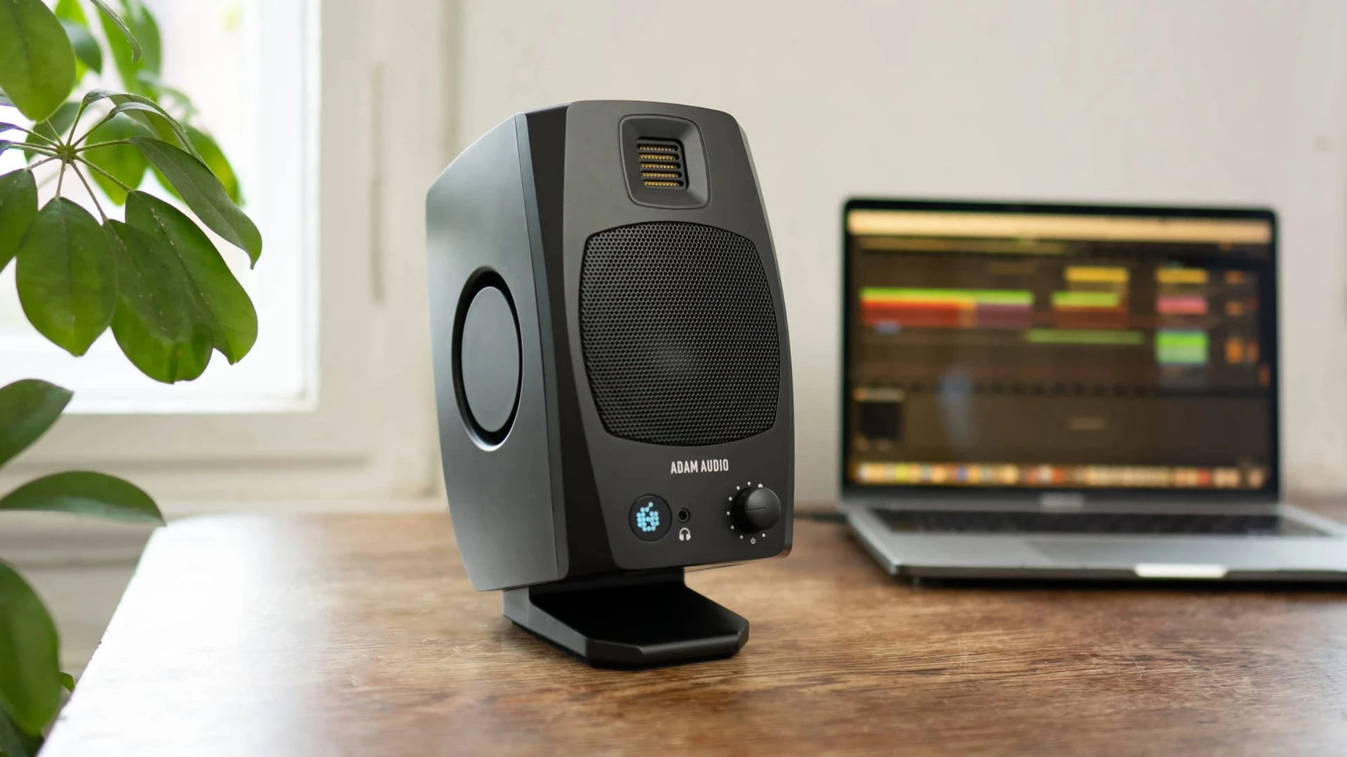 Adam Audio D3V