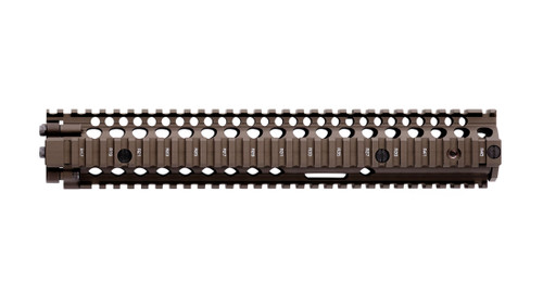 Daniel Defense M4A1 RIS II Rail Assembly Flat Dark Earth - Free Floating Barrel, Mil-Spec Picatinny Rails
