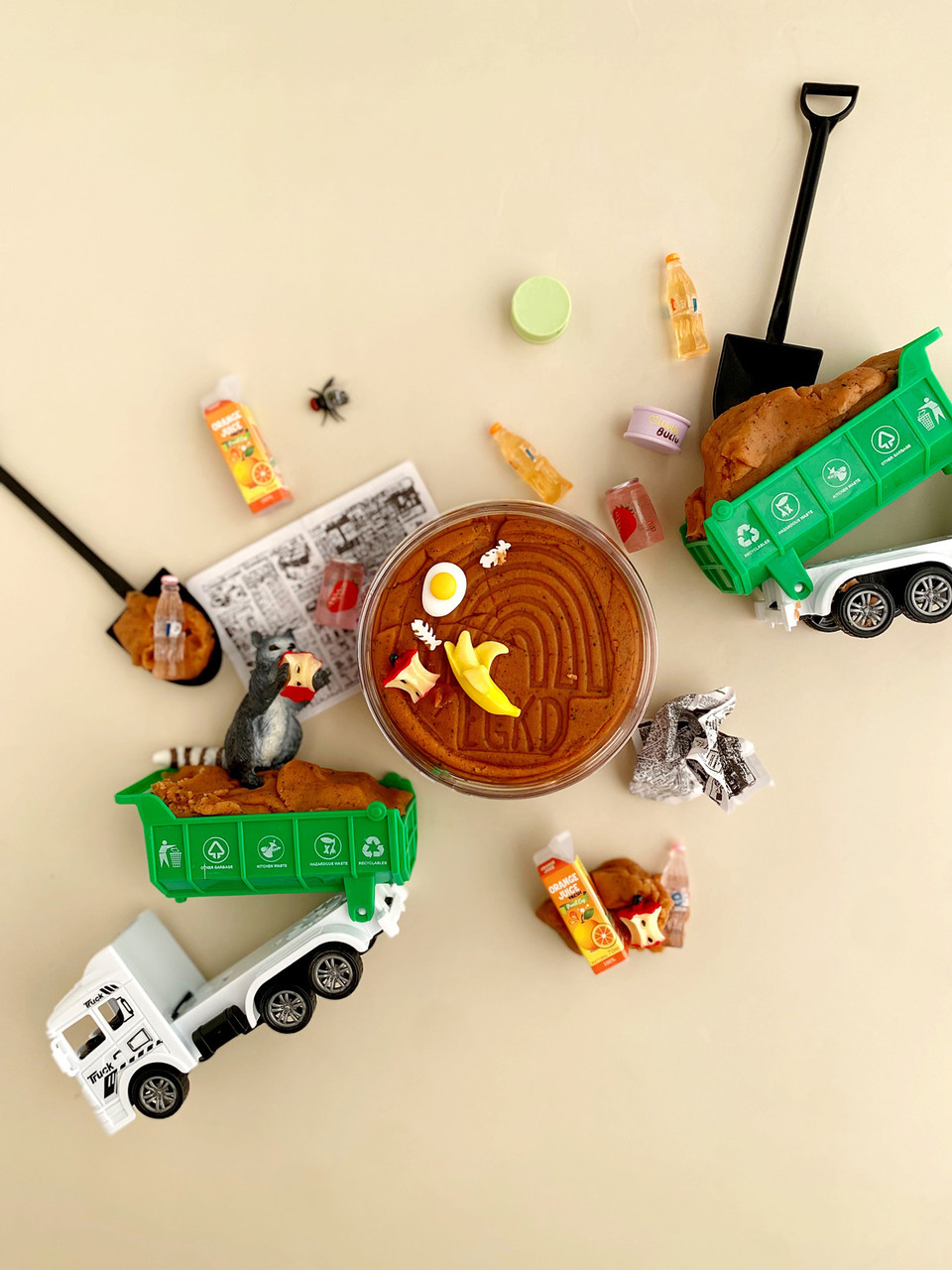 Garbage Play Dough Kit 1