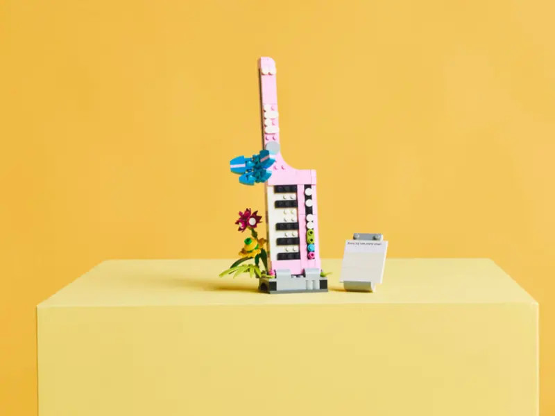 Typewriter With Flowers