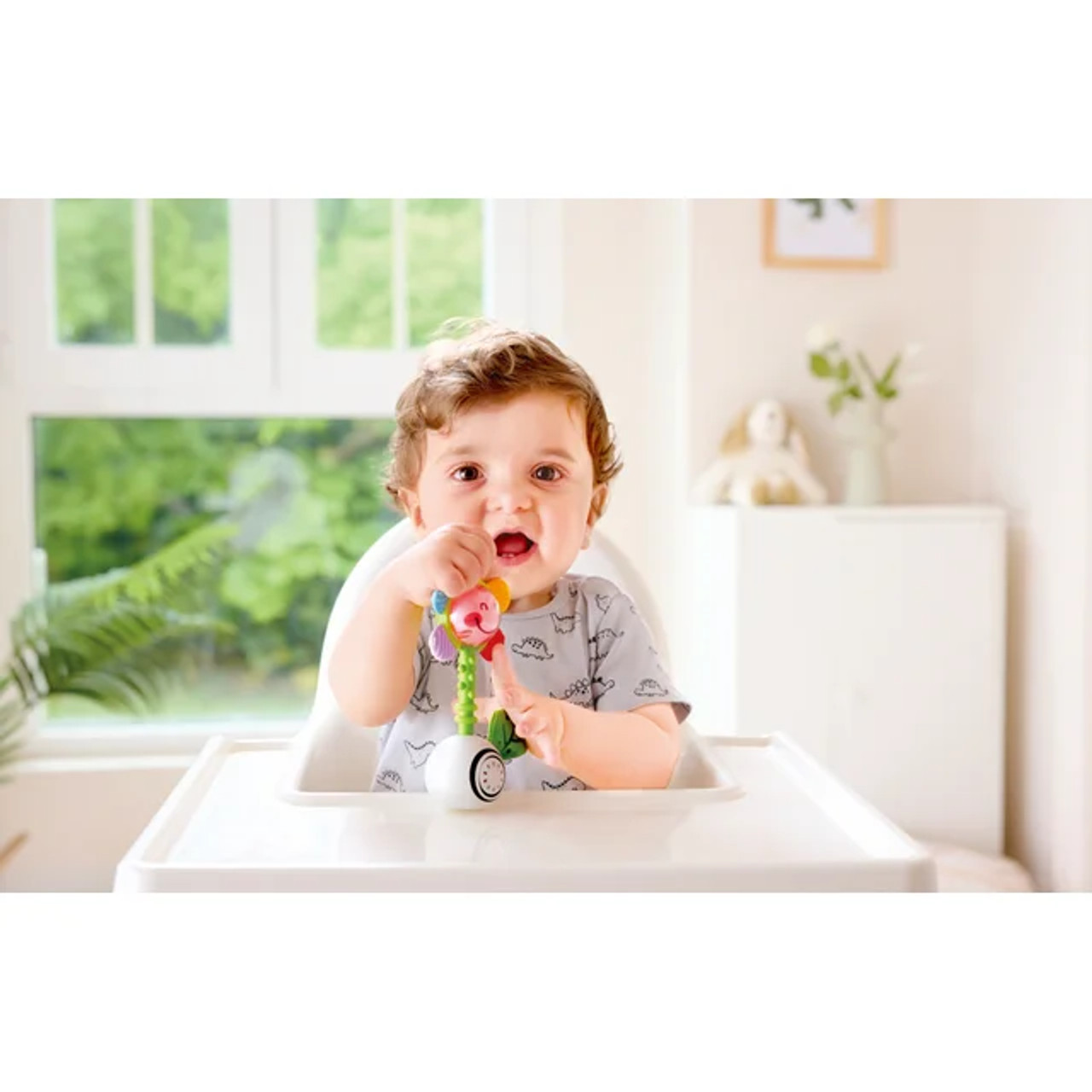 Shake And Sparkle Flower Rattle