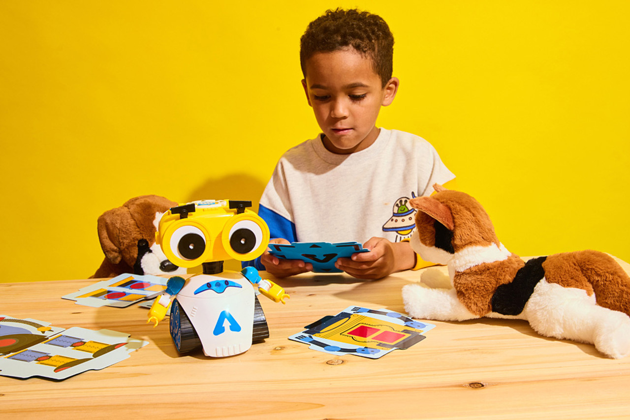 Kids First Andy: The Code & Play Robot 4