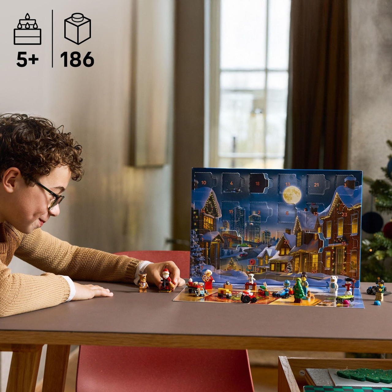 LEGO City Occasions: Advent Calendar 2025 3