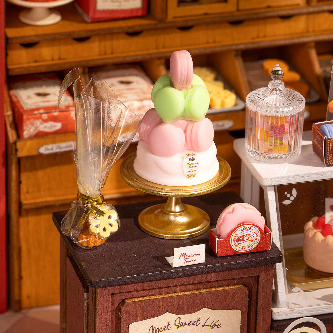 DIY Miniature House Kit: Honey Dessert Talk 3