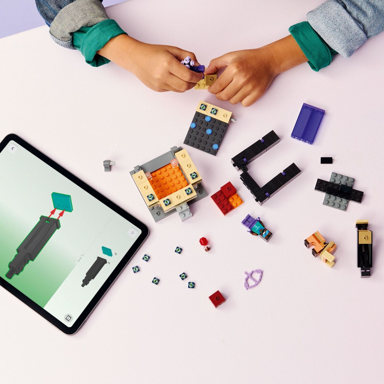 LEGO Minecraft: Nether & End Portal Journey 3