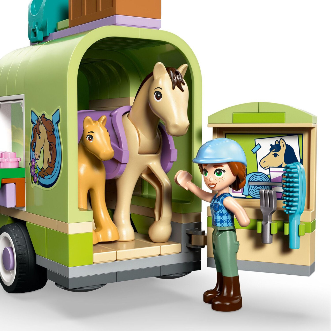 LEGO Friends: Horse & Baby Foal Trailer 4