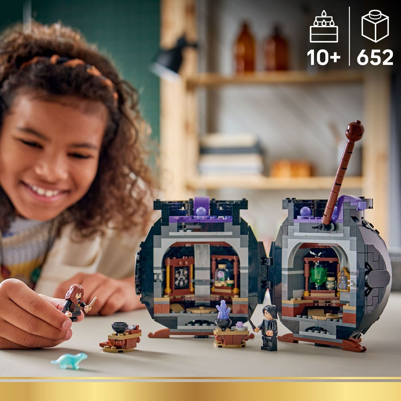 LEGO Harry Potter: Cauldron: Secret Potions Classroom 3