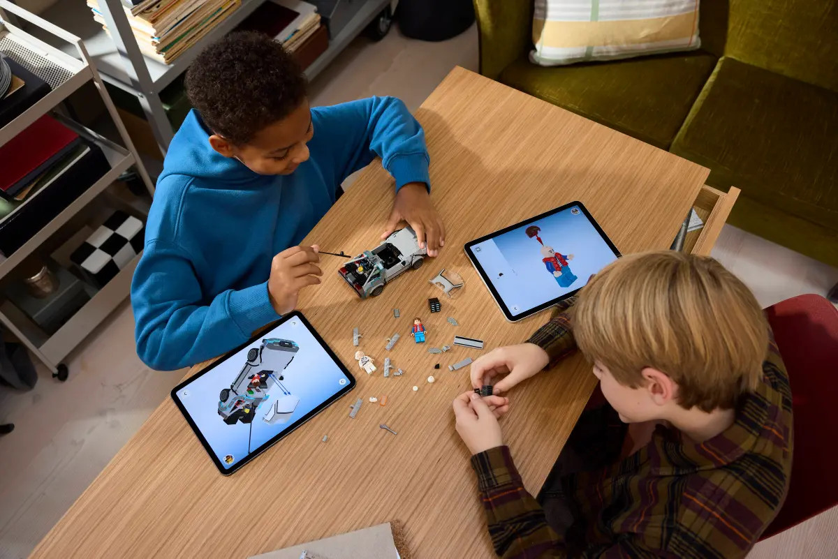 Time Machine From Back To The Future