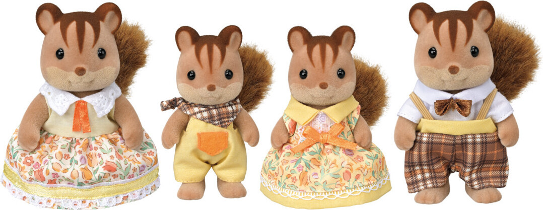 Calico Critters Walnut Squirrel Family 1
