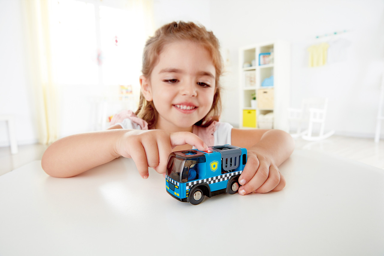Police Car With Siren 1