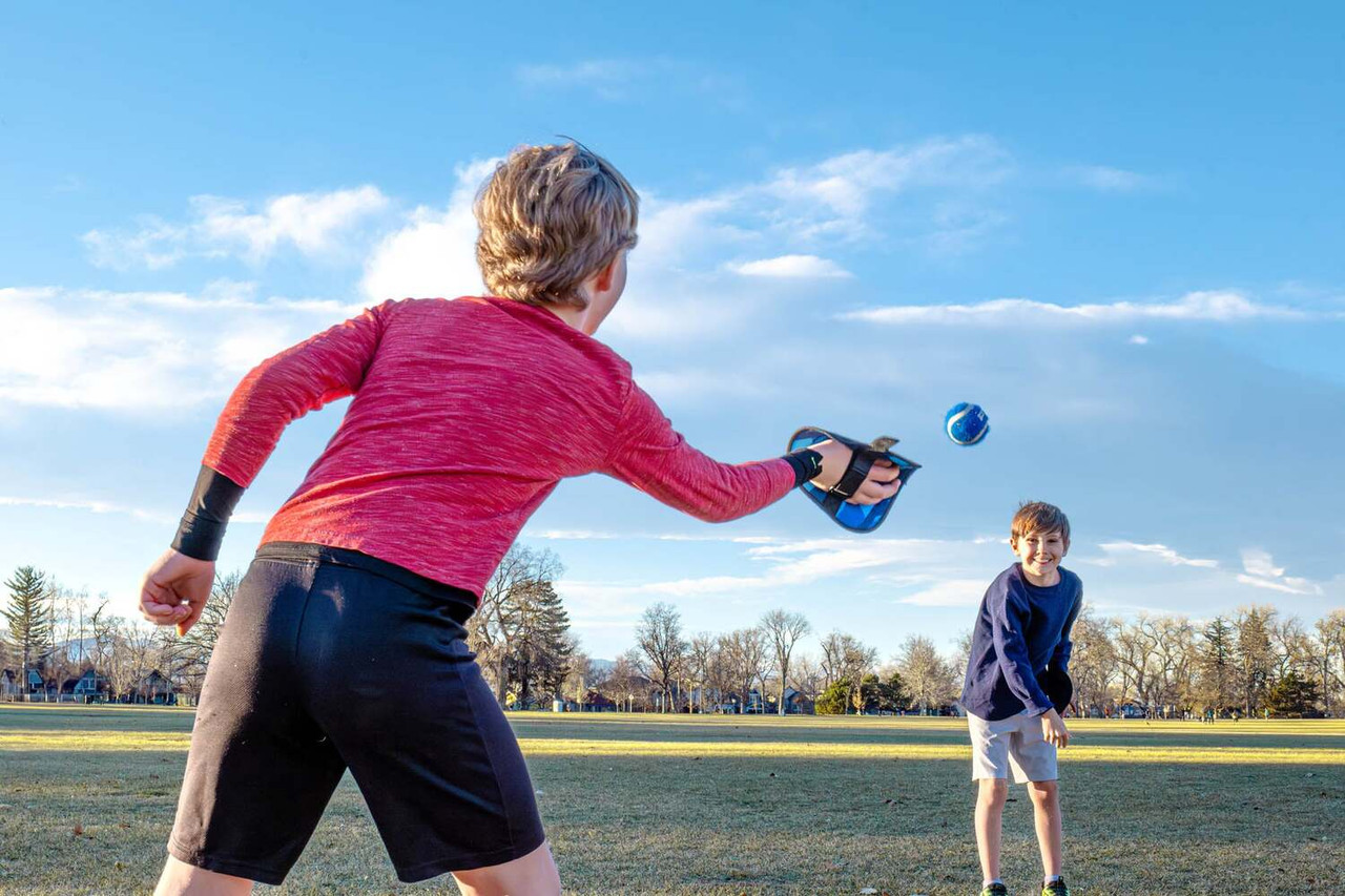 Toss & Catch Ball Game 3