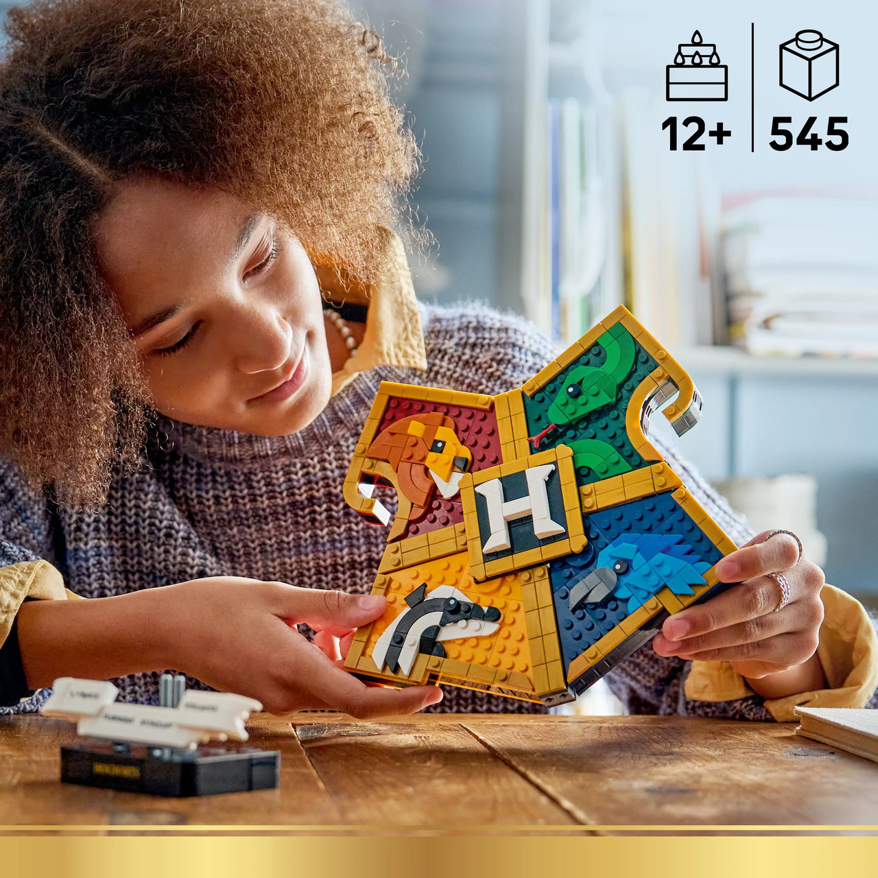LEGO® Harry Potter™ Hogwarts™ House Crest 4