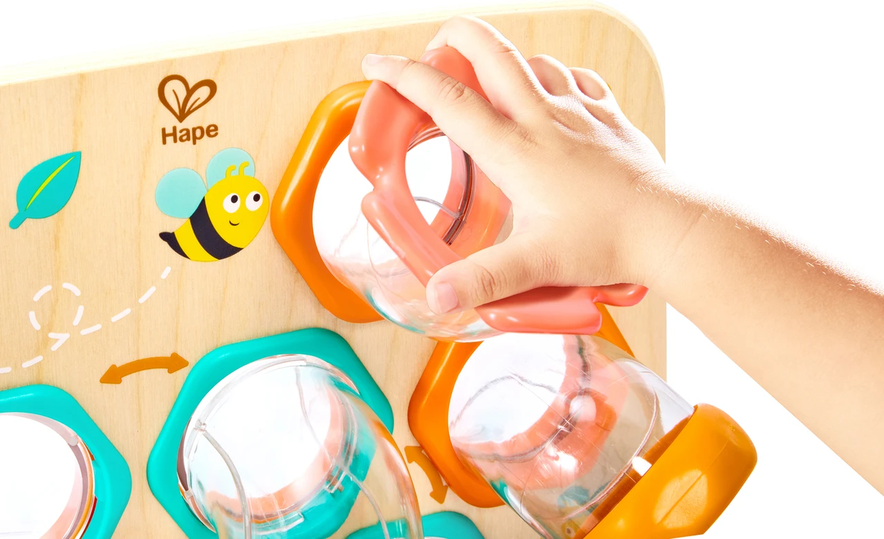 Buzzy Air-Flow Beehive 4