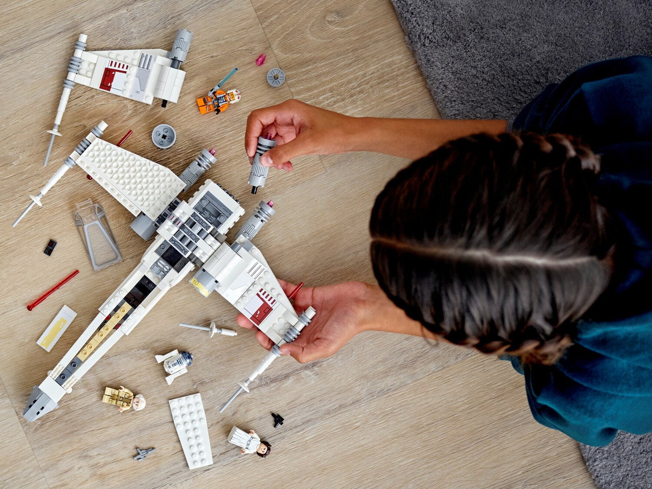 LEGO Star Wars: Luke Skywalker's X-Wing Fighter 4