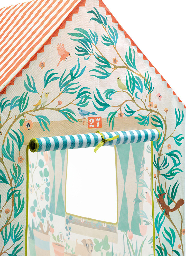 Garden Play House 4