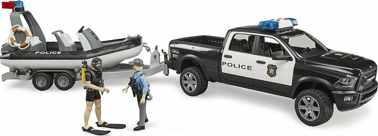RAM 2500 Police Pickup with L+S Module, trailer and boat 1