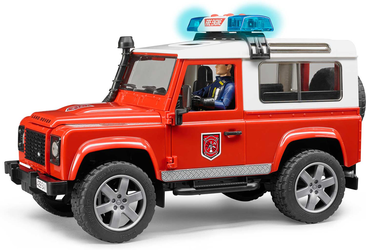 Land Rover Defender Station Wagon fire department vehicle with Light & Sound-Module and fireman 3