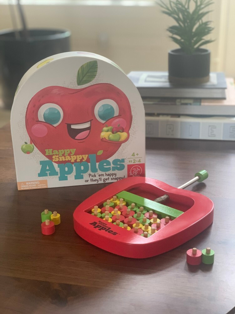 Happy Snappy Apples 4