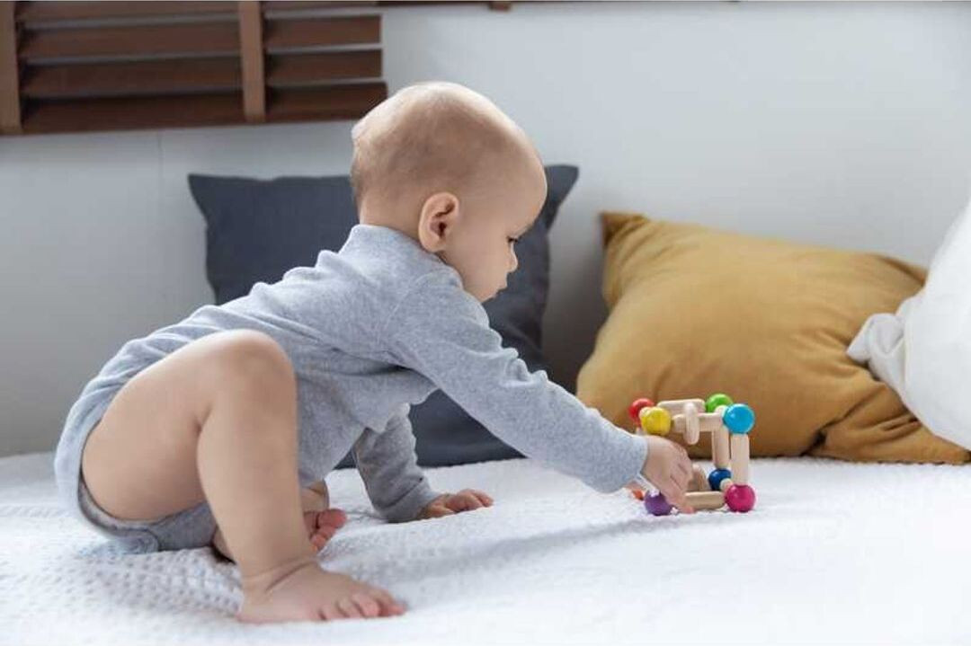 Square Clutching Toy 3