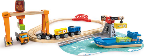 Cargo Ship & Crane 1