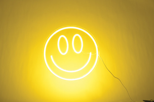 Happy Days Smiley Face Neon Light 2