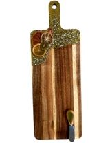 ORCHARD COLLECTION Charcuterie Board - Handling is included