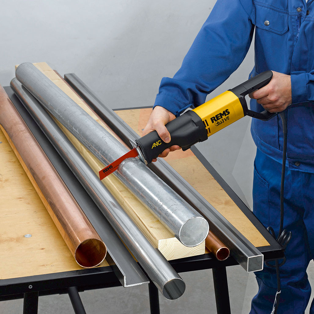 REMS 560030 - Cat ANC VE Reciprocating Saw