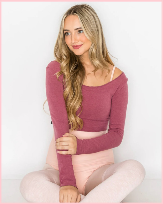 Aluvie Chloe Soft Crop Sweater (one size) - Rose