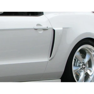 2010-2014 Ford Mustang Boss Look Scoop - image 1