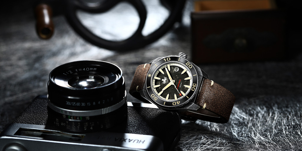 phoibos automatic diver