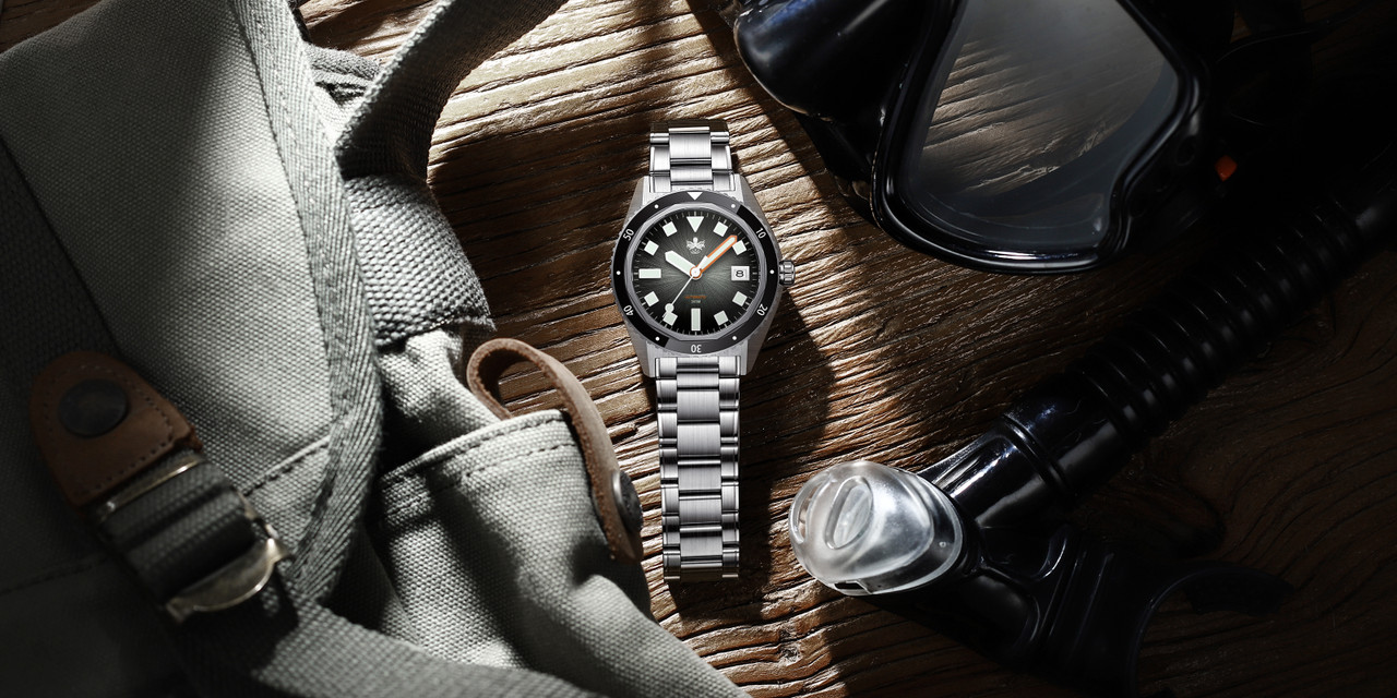 時計 ARGO BRONZE PHOIBOS Argo 200M Automatic Diver Watch PY052C Spiral Sunray